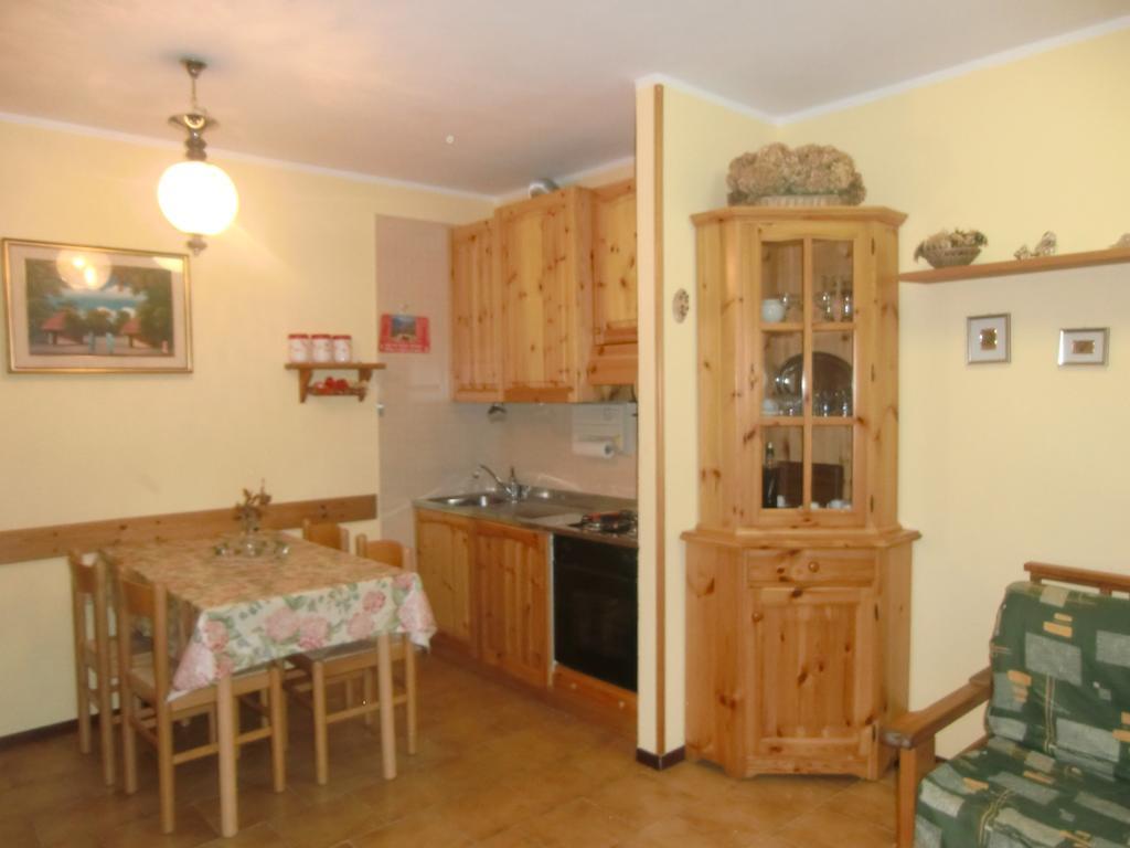 Appartamento Belvedere Molina di Ledro Pokoj fotografie