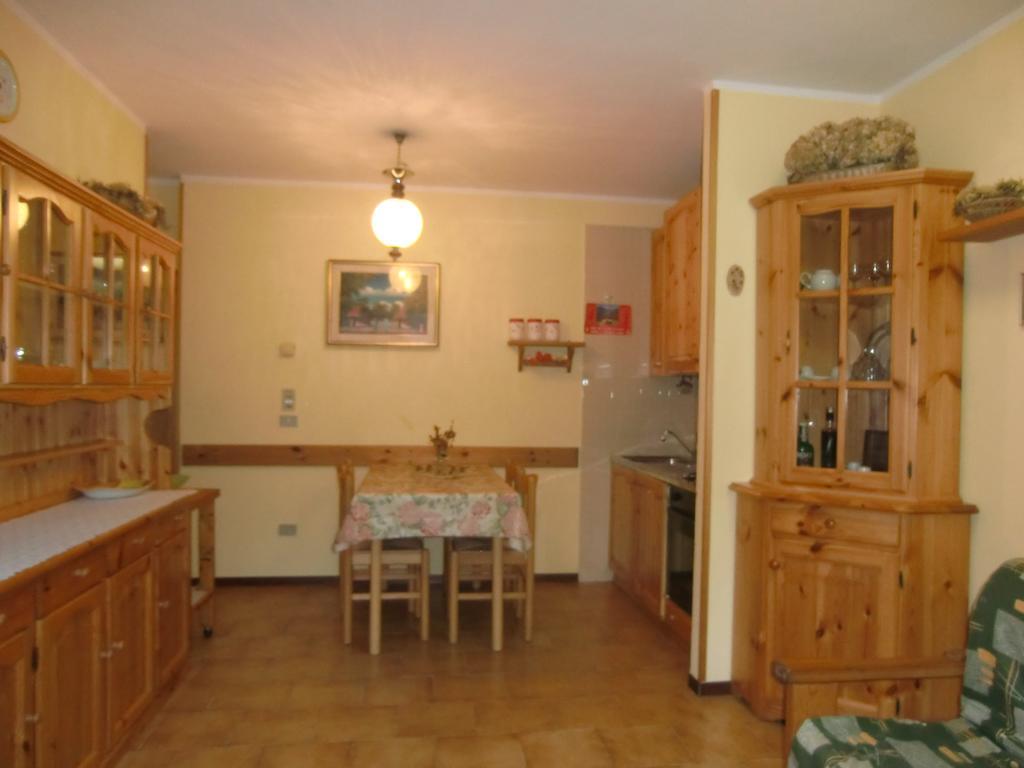 Appartamento Belvedere Molina di Ledro Pokoj fotografie